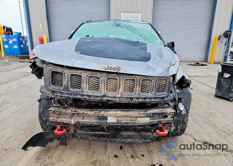 2017 Jeep Compass Trailhawk from USA, damaged, VIN 3C4NJDDB5HT624073